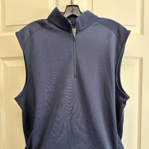 Men's New Greg Norman Vest.  Size Large - Picture 1 of 4
